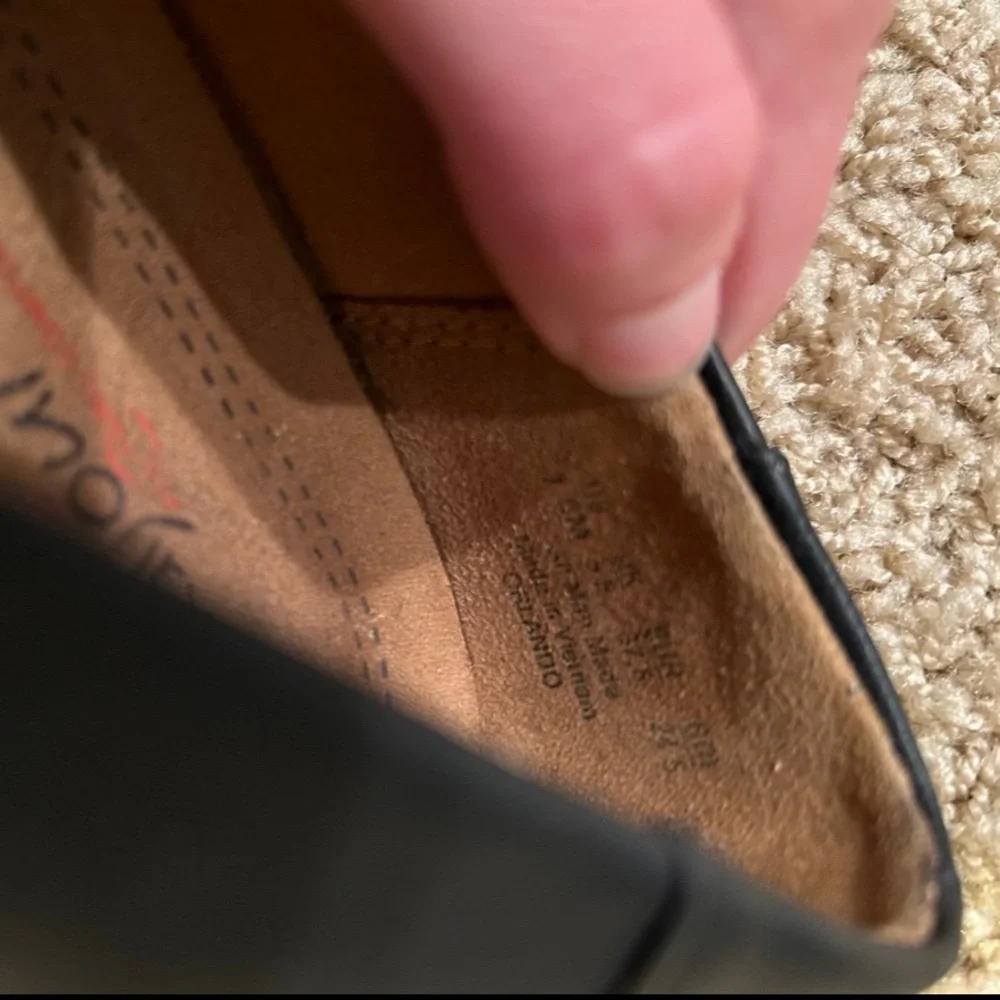 Natural Soul Black Flats All Thur Comfort Size 7.5